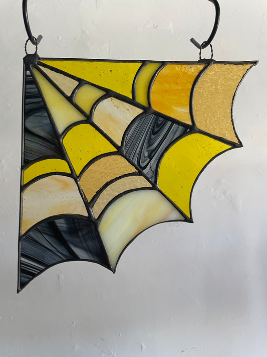 Spiderweb corner